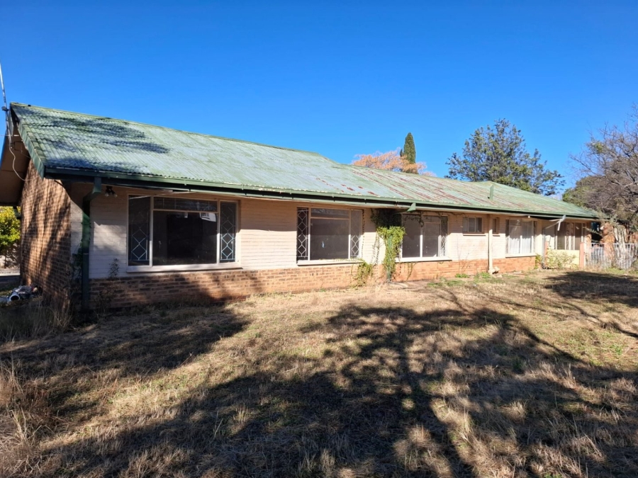 11 Bedroom Property for Sale in Universitas Free State
